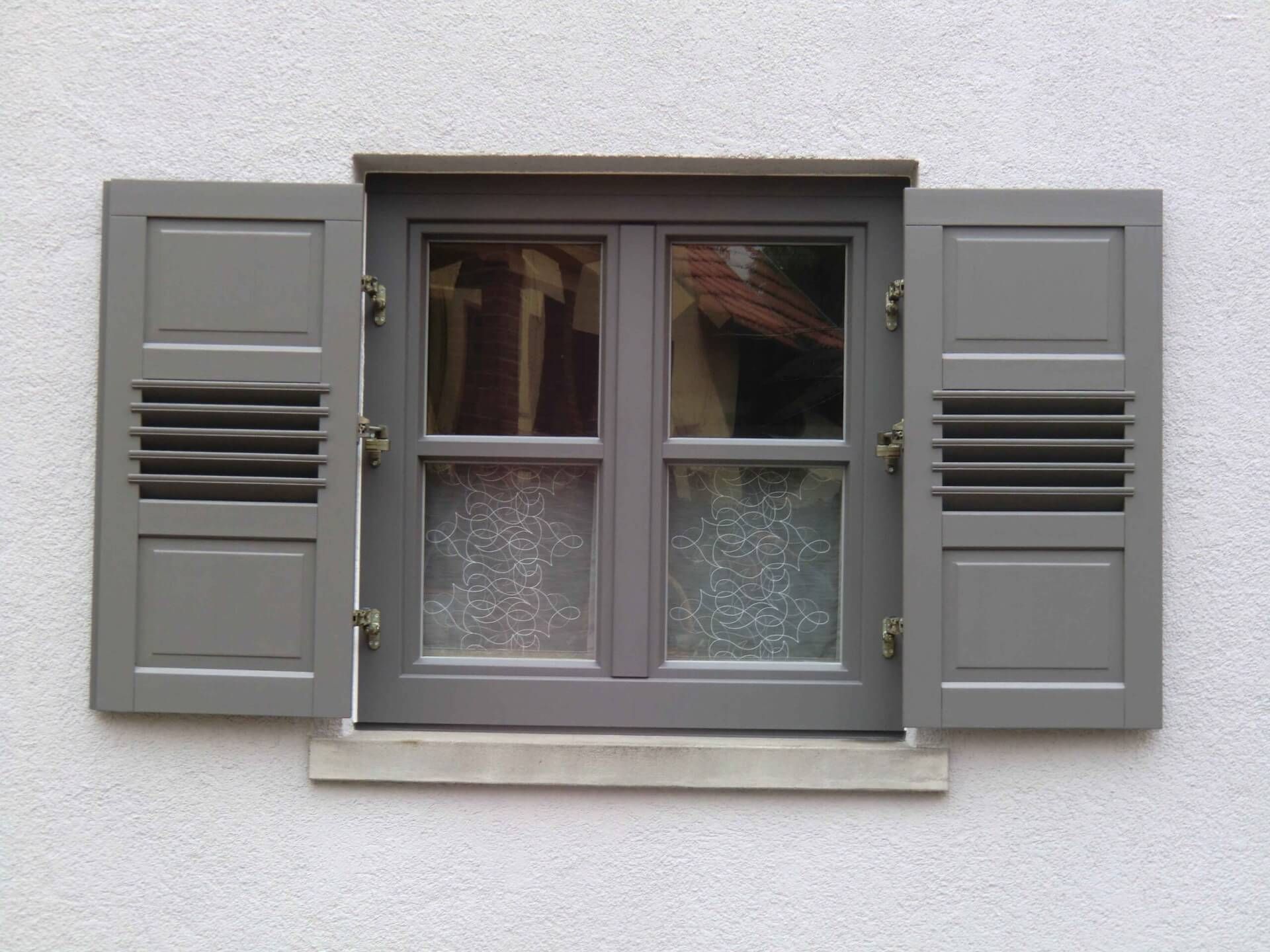 Fenster nie wieder streichen mit Fensterläden