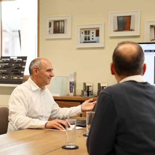 Christian Sucietto Kundengespräch