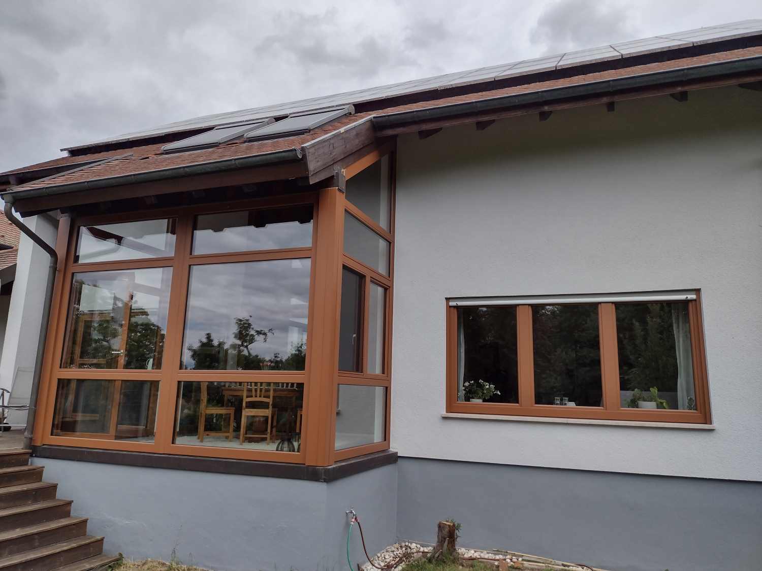 Wintergarten und Fenster verkleidet