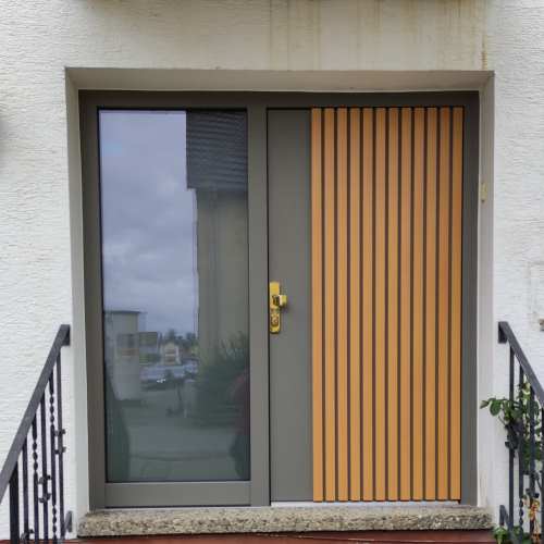 Inotherm AAE 1709 Haust&uuml;re mit Lattenoptik