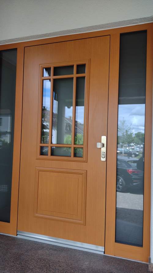 Landhaust&uuml;re mit Seitenteil