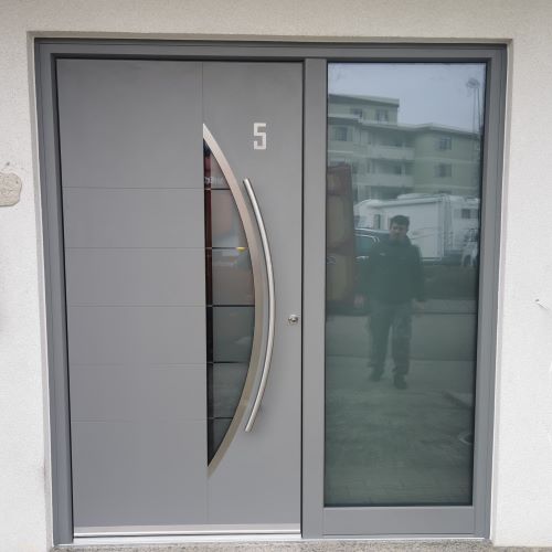 Haust&uuml;re in Rastatt