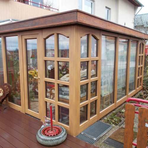 Schenjesse Wintergarten verkleidet